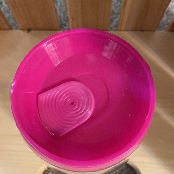 Cup With Lind Unbranded plastic - Picture 2 of 2